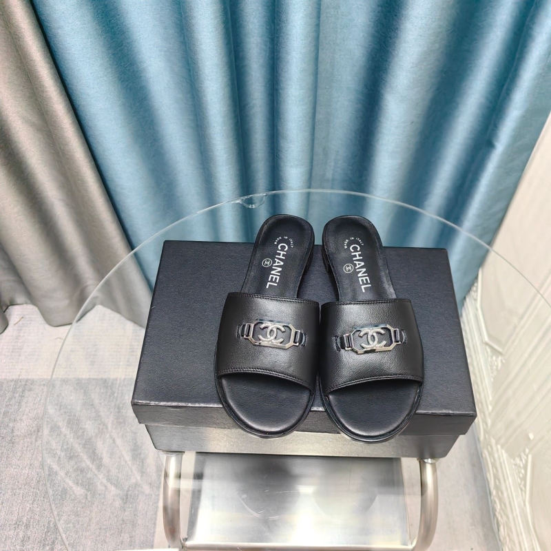 Ch*el slippers